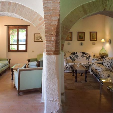 Aparthotel Palazzo Di Bagnaia Castel del Piano  Esterno foto