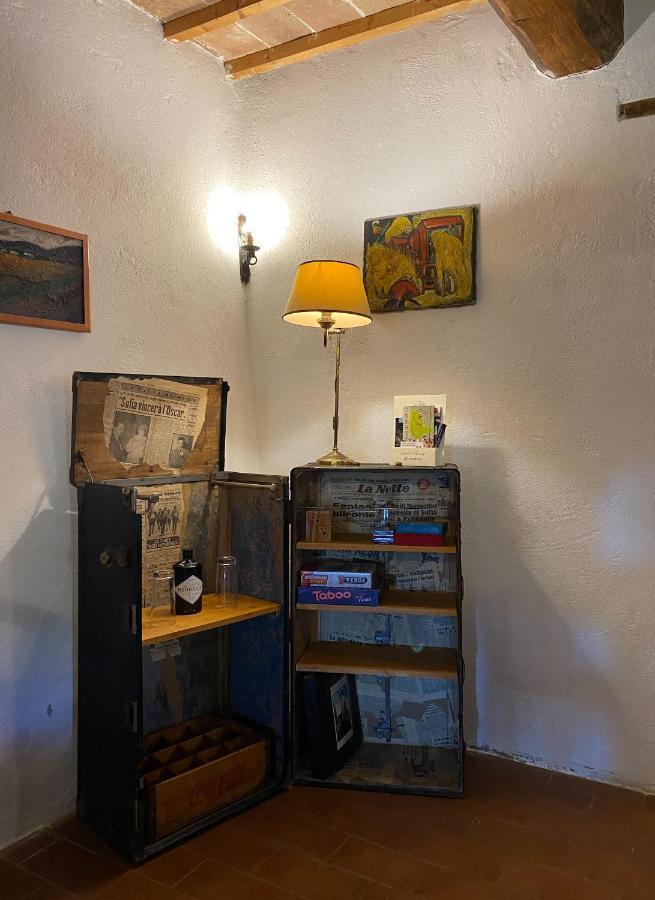 Aparthotel Palazzo Di Bagnaia Castel del Piano  Esterno foto
