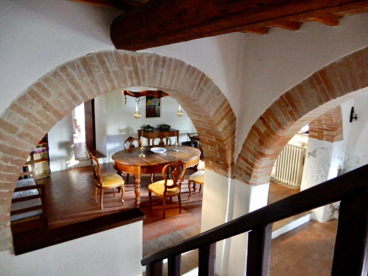 Aparthotel Palazzo Di Bagnaia Castel del Piano  Esterno foto
