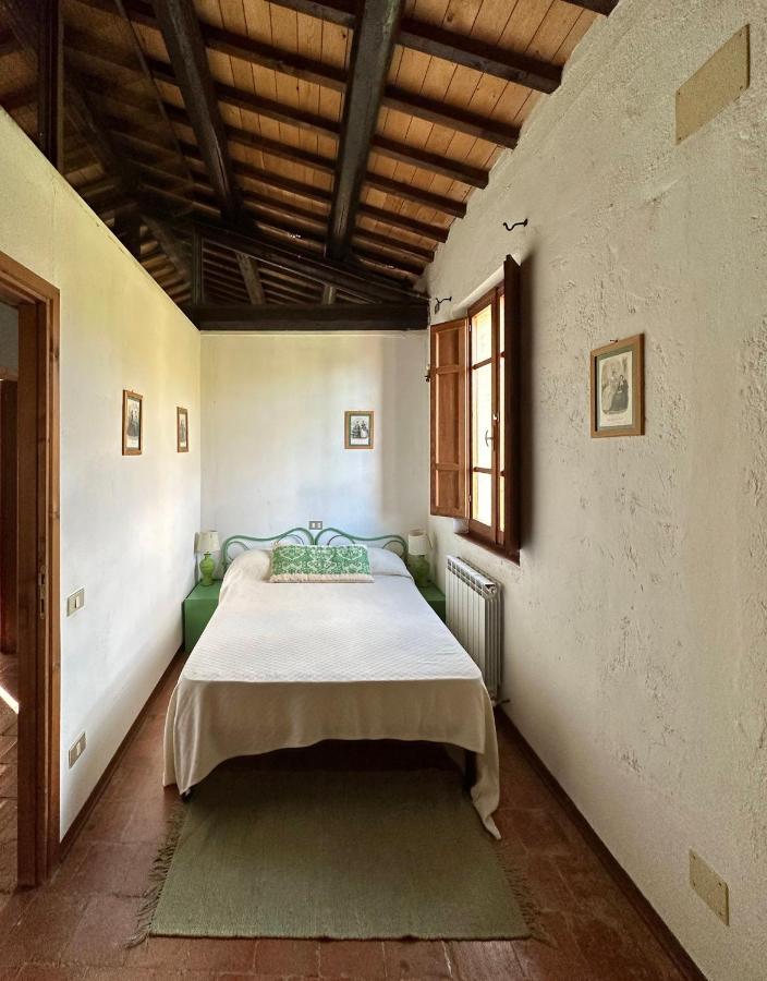 Aparthotel Palazzo Di Bagnaia Castel del Piano  Esterno foto