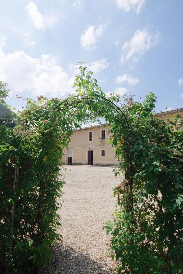Aparthotel Palazzo Di Bagnaia Castel del Piano  Esterno foto
