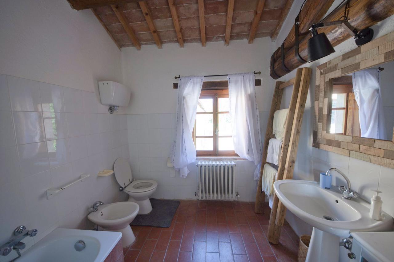 Aparthotel Palazzo Di Bagnaia Castel del Piano  Esterno foto
