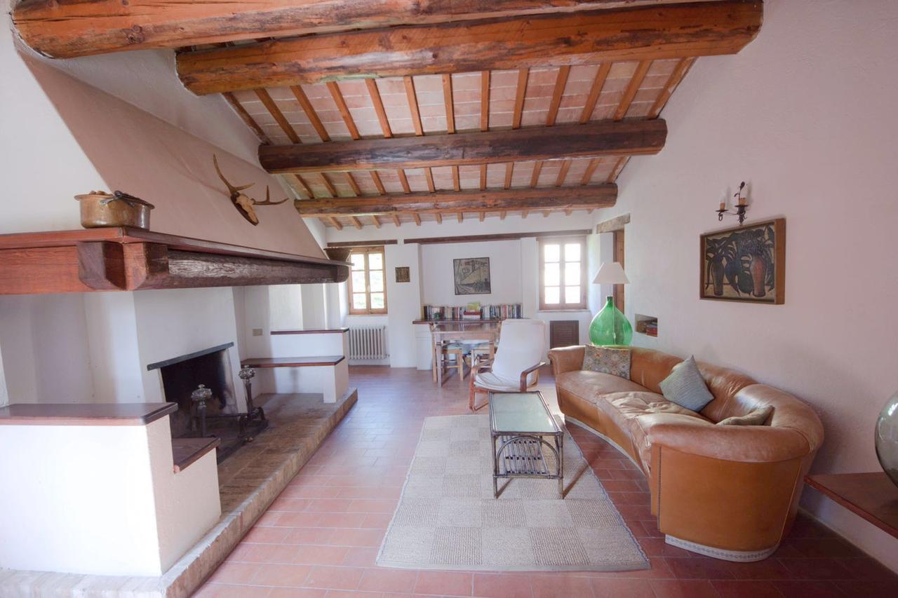 Aparthotel Palazzo Di Bagnaia Castel del Piano  Esterno foto