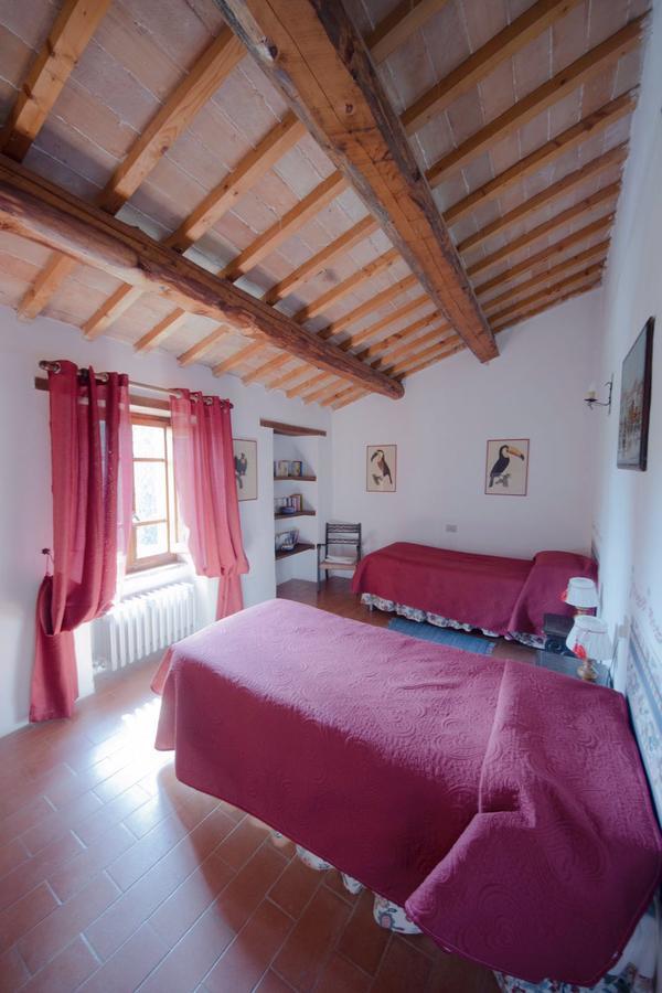 Aparthotel Palazzo Di Bagnaia Castel del Piano  Esterno foto