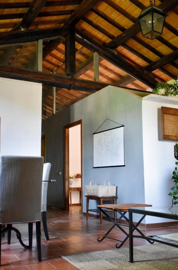 Aparthotel Palazzo Di Bagnaia Castel del Piano  Esterno foto